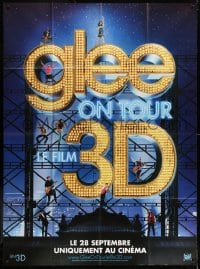 2f691 GLEE: THE 3D CONCERT MOVIE teaser French 1p 2011 great image of the entire cast around title!