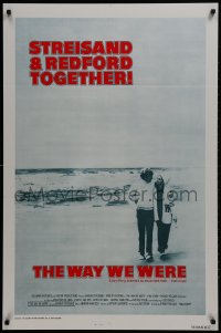 2g961 WAY WE WERE int'l 1sh 1973 Barbra Streisand & Robert Redford walk on the beach!