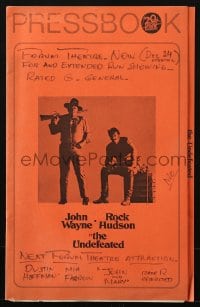2s805 UNDEFEATED pressbook 1969 great Civil War cast portrait with John Wayne & Rock Hudson!