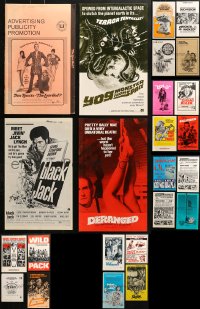 2y158 LOT OF 24 UNCUT PRESSBOOKS 1970s advertising images from a variety of different movies!