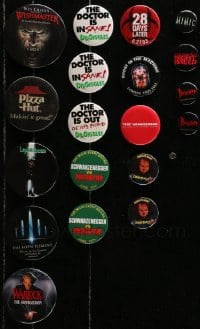 2y418 LOT OF 19 HORROR/SCI-FI PIN-BACK BUTTONS 1990s great images from a variety of movies!