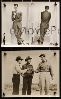 3a692 ROBERT RYAN 5 8x10 stills 1950s-1970s cool portraits of the star from a variety of roles!