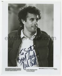 3d618 NICK CASTLE signed candid 8x10 still 1984 director on the set of The Last Starfighter!