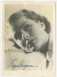 3d251 INGRID BERGMAN signed deluxe 4x6 fan photo 1930s wonderful head & shoulders portrait!