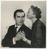 3h229 DARK IS LIGHT ENOUGH deluxe stage play 7.5x8 still 1955 Katharine Cornell & Tyrone Power c/u!