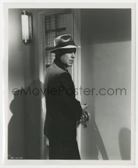 3h232 DEAD RECKONING 8.25x10 still 1947 c/u of amateur safecracker Humphrey Bogart by Joe Walters!