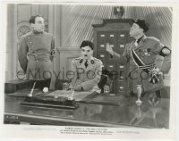 3h383 GREAT DICTATOR 8x10.25 still 1940 Charlie Chaplin as Hitler-like dictator, Oakie & Daniell!