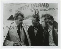 3h457 JAWS 8x10 still 1975 Roy Scheider, Richard Dreyfuss & Chief of Police Murray Hamilton!