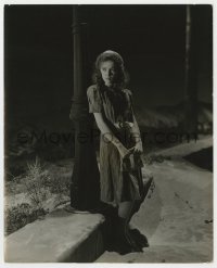 3h640 MOONTIDE deluxe 8x10 still 1942 full-length portrait of Ida Lupino standing in the shadows!
