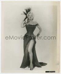 3h015 RIVER OF NO RETURN 8.25x10 still 1954 wonderful full-length image of sexy Marilyn Monroe!