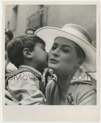 3h096 ANITA EKBERG English 8.25x10 news photo 1958 getting kiss from a young male fan in Madrid!