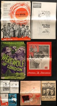 3s267 LOT OF 10 CUT PRESSBOOKS 1950s-1960s advertising a variety of different movies!