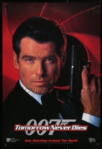 3y061 TOMORROW NEVER DIES teaser DS Aust 1sh 1997 different image of Brosnan as James Bond!