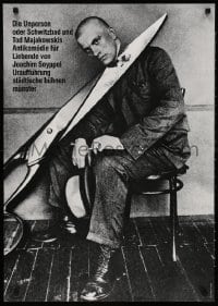 3z142 DIE UNPERSON 24x33 German stage poster 1970s image of Mayakovsky w/head in scissors!