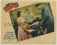4a262 BLOB LC #3 1958 Steve McQueen & Aneta Corseaut wonder what is the thing on the old man!
