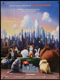 4b944 SECRET LIFE OF PETS advance French 1p 2016 great image of cartoon animals overlooking city!