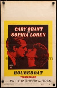 4b509 HOUSEBOAT WC 1958 romantic close up of Cary Grant & beautiful Sophia Loren!