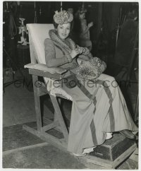 4d461 HEAVEN CAN WAIT candid 8.25x10 still 1943 between scenes in special chair to protect costume!