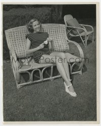 4d590 LARAINE DAY  8x10 still 1945 the pretty actress taking a break from a game of badminton!