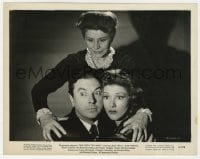 4d729 ONE BODY TOO MANY  8x10.25 still 1944 Blanche Yurka behind Jack Haley & Jean Parker!