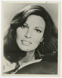 4d793 RAQUEL WELCH  7x9 still 1960s close head & shoulders portrait early in her career!