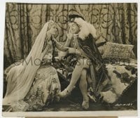 4d254 CONNECTICUT YANKEE  7.5x8.75 news photo 1931 Will Rogers flirting with pretty vamp Myrna Loy!