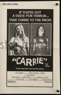 4s603 CARRIE pressbook 1976 Stephen King, Sissy Spacek before and after her bloodbath at the prom!
