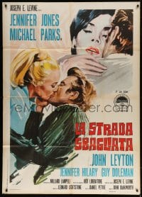 4w497 IDOL Italian 1p 1967 different art of Jennifer Jones & Michael Parks kissing blonde!