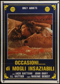 4w597 OCCASIONI DI MOGLI INSAZIABILI Italian 1p 1984 censored image of sexy naked woman in bed!