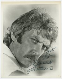 4x343 DONALD SUTHERLAND signed 8x10 still 1973 great close up with intense stare from Lady Ice!