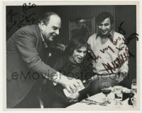 4x523 ROBERT MORLEY/RUDOLF NUREYEV signed Canadian 8x10 news photo 1960s drinking together!