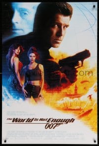 4z984 WORLD IS NOT ENOUGH int'l 1sh 1999 Brosnan as James Bond, Richards, Marceau, white background!