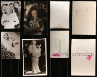 5a431 LOT OF 4 MAE WEST 1960S GERMAN NEWS PHOTOS 1960s great candids of the leading lady!