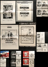 5a157 LOT OF 20 CUT PRESSBOOKS AND AD SLICKS 1950s-1980s cool movie advertising!