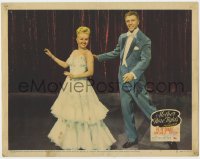 5b602 MOTHER WORE TIGHTS LC #5 1947 great close up of sexy Betty Grable & Dan Dailey on stage!