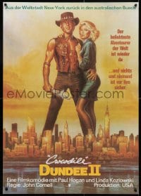 5f327 CROCODILE DUNDEE II East German 23x32 1990 great art of Paul Hogan & Kozlowski over NY by Goozee!