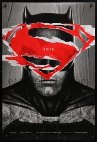 5g534 BATMAN V SUPERMAN teaser DS 1sh 2016 cool close up of Ben Affleck in title role under symbol!