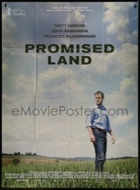 5j724 PROMISED LAND French 1p 2013 cool image of Matt Damon in field, directed by Gus Van Sant!