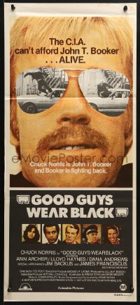 5k587 GOOD GUYS WEAR BLACK Aust daybill 1979 tough Chuck Norris in cool shades is fighting back!