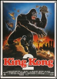 5p279 KING KONG LIVES Italian 1p 1986 different art of huge ape with baby by Enzo Sciotti!
