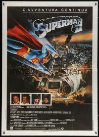 5p347 SUPERMAN II Italian 1p 1981 Christopher Reeve, Terence Stamp, Goozee art over New York City!