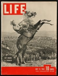 5s351 LIFE MAGAZINE magazine July 12, 1943 cover portrait of Roy Rogers & Trigger by Sanders!