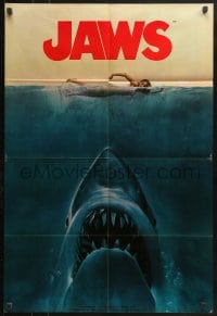 5s310 JAWS English magazine 1975 monster colour souvenir poster magazine, unfolds to 23x34!