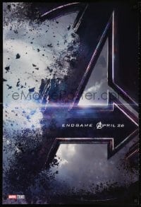 5t064 AVENGERS: ENDGAME teaser DS 1sh 2019 Marvel Comics, Hemsworth and huge cast, shattering logo!