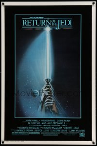 5t716 RETURN OF THE JEDI 1sh 1983 George Lucas, art of hands holding lightsaber by Tim Reamer!