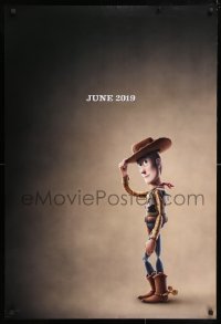 5t909 TOY STORY 4 teaser DS 1sh 2019 Walt Disney, Pixar, Hanks voices Woody who is tipping his hat!