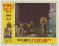 5w642 NIGHT HEAVEN FELL LC 1958 sexy Brigitte Bardot making out with Stephen Boyd by lake!