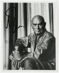 6b996 YUL BRYNNER signed 8x10 REPRO still 1980s great portrait in full makeup from The King and I!
