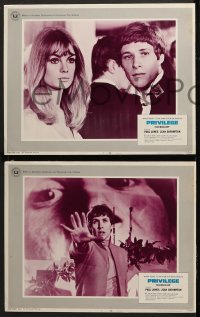 6c436 PRIVILEGE 8 LCs 1967 Paul Jones, a shocking movie of a pop singer who makes it big!