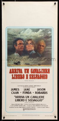 6f883 COMES A HORSEMAN Italian locandina 1978 Caan, Jane Fonda & Jason Robards in sky by McGinnis!